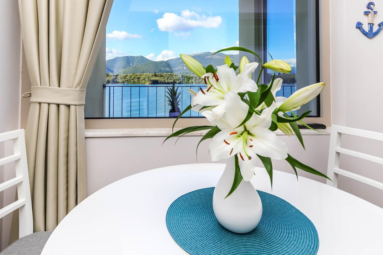 Apartments Maestral Tivat Exterior photo